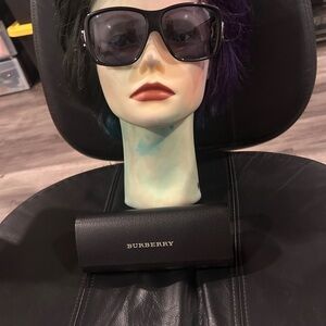 Burberry Women's Black Oversized Square Sunglasses with Burberry hard case
